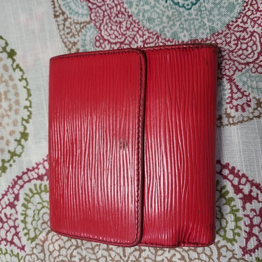 Louis Vuitton this louis